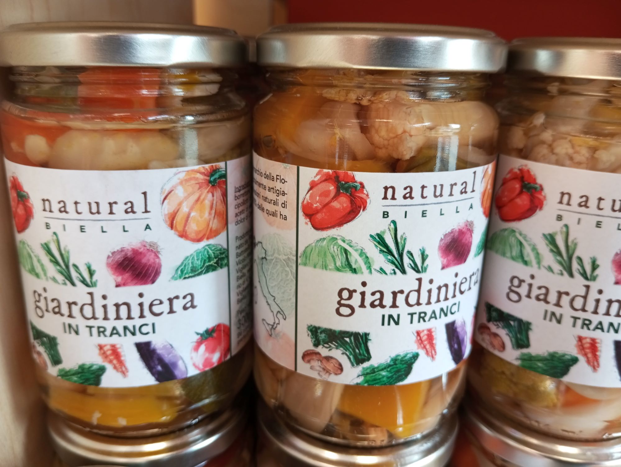 a picture of giardiniera in tranci